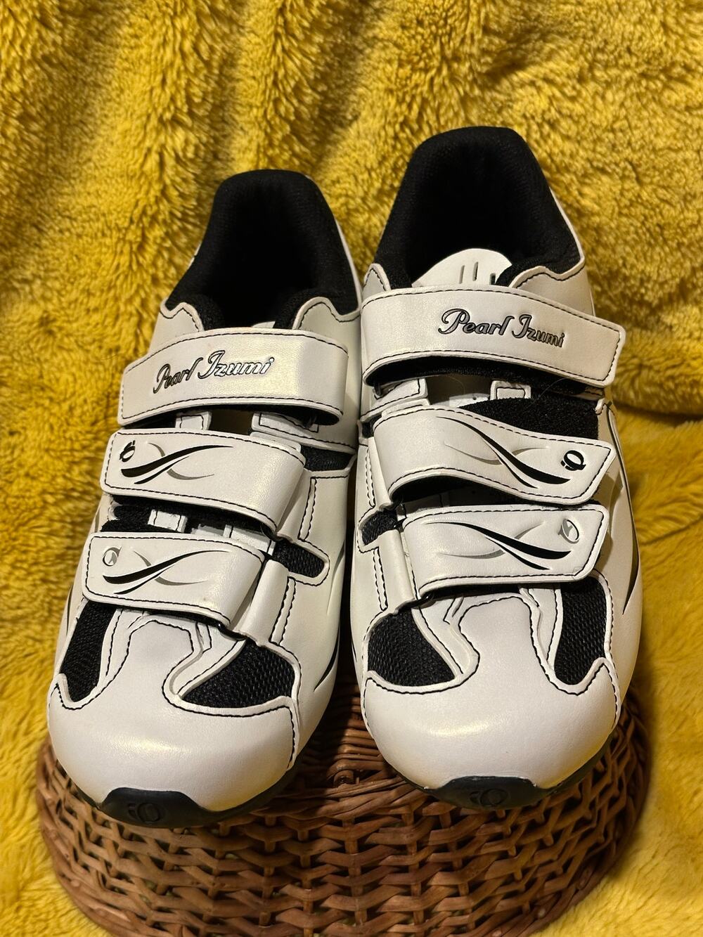 Pearl Izumi Women's Size 40 All Road V2 Bonded Nylon Cycling MTB Shoes spinning